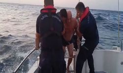 Denizde can pazarı; SUP board tahtası ile açığa sürüklenen baba ile kızı 5 saat sonra kurtarıldı