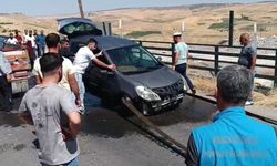 Diyarbakır'da sulama kanalına uçan otomobildeki 4 kişi kurtarıldı