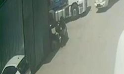 Esenyurt'ta bakır kablo çalan şüpheliler kamerada