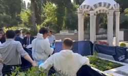 Eski Bakan Arif Ahmet Denizolgun'un mezarından çıkarılan örnekler yeniden kabrine konuldu