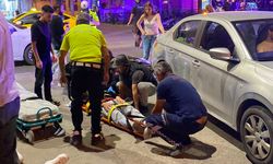 Eskişehir'de motosiklet otomobile çarptı; kaza kamerada