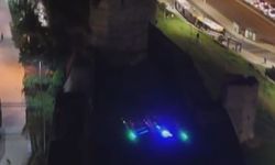 Fatih'te açık alanda alkol içenlere polis dronundan uyarı