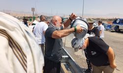 Filistin Konvoyu, Irak'ın İbrahim Halil Sınır Kapısı'nda bekletiliyor