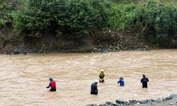 Giresun'da sağanak sel ve taşkına neden oldu; 2 kişi kayıp (2)