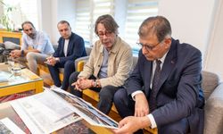 Göztepe, İnciraltı projesini Tugay'a sundu