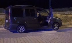 Hafif ticari aracın sürücüsü kalp krizinden ölmüş
