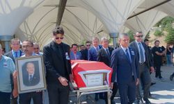 Hayatını kaybeden eski CHP Genel Başkan Vekili Selvi için TBMM'de tören düzenlendi (2)