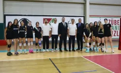 Karşıyaka'ya Cemil Tugay'dan ziyaret