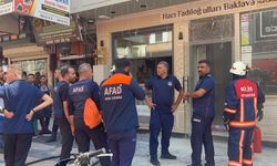 Kilis'te ev ve iş yerinde yangın; 3 kişi dumandan etkilendi