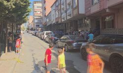Küçükçekmece'de evde deodorant kutusu patladı; 2'si çocuk 3 yaralı