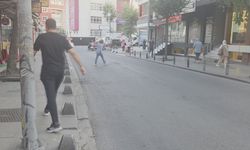 Küçükçekmece'de hafriyat kamyonunun çarptığı yaya ağır yaralandı
