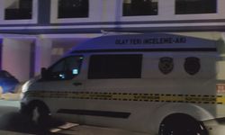 Küçükçekmece'de kafede silahlı saldırı: 2 yaralı