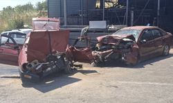 Kütahya'da iki otomobil çarpıştı: 1 ölü, 1 yaralı