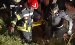 Minibüsü ile otomobil çarpıştı: 11 yaralı
