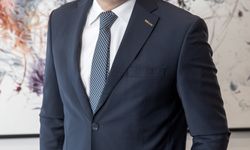 Öğrencilerin yapay zeka destekli iş fikirleri ve ürünleri FRWRD AI Akademisi'nde tamamlandı