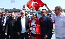 Osman Aşkın Bak: Türkiye sporun bütün dallarında finallere gitmeye başladı