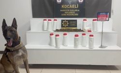 Otomobilin yakıt deposunda 6,5 kilo esrar ele geçirildi: 2 gözaltı