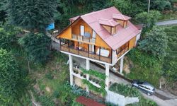 Rize'de yol üstüne villa