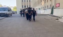 Rojin'in babasına silah fotoğraflı tehdit mesajı: Şikayetini çek, yoksa sen de kızının yanına gidersin