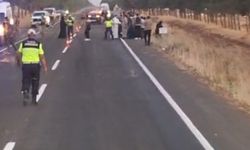Şanlıurfa'da otomobil şarampole devrildi; 1 ölü, 4 yaralı