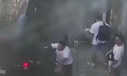 Şişli'de motosiklet sürücüsünün bıçaklandığı yol verme kavgası kamerada