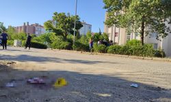 Tartıştığı komşu aileden 3 kişiyi tabancayla yaralayan emekli polis tutuklandı
