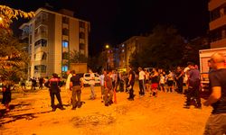 Tunceli'de temel kazısı sırasında toprak kaydı, 5 katlı bina tahliye edildi