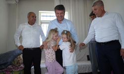 Tutdere'den, 34 yıl sonra tüp bebek ile ikizleri olan aileye ziyaret