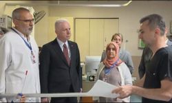 Vali Gül, Zeytinburnu'ndaki İETT otobüsü kazasında yaralananları hastanede ziyaret etti