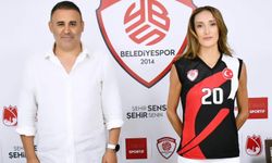 Yunusemre Belediyespor'a işitme engelli milli smaçör