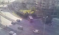 Zeytinburnu'nda 2 kişinin öldüğü İETT otobüsü kazasına neden olduğu belirtilen otomobil sürücüsü adliyeye sevk edildi