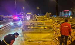 4 aracın karıştığı zincirleme kazada 1'i ağır 6 yaralı