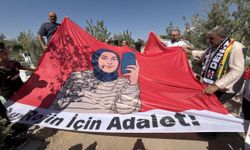 Amed Sportif Faaliyetler ve Beşiktaş taraftarlarından Rojin Kabaiş'in mezarına ziyaret