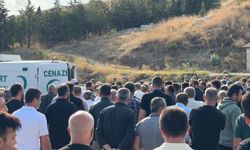 Ankara'da 3 kişiyi öldüren şüpheli, polisi görünce intihar etti (2)