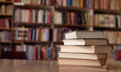 Araştırma: Kitap okumak Alzheimer riskini azaltıyor