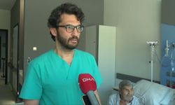 Bacak damarları tıkalı hastaya köprücük kemiğinin altından kalp kapağı takıldı