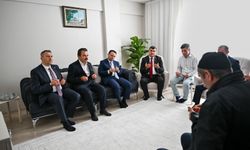 Bakan Gürlek, şehit Faik Yüce'nin ailesini ziyaret etti