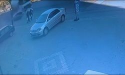 Beton mikseri ile otomobilin çarpıştığı kaza kamerada
