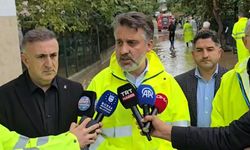 Bursa Mudanya'da sağanakta su basan evlerde temizlik ve hasar tespit çalışmaları sürüyor