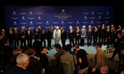 Cevdet Yılmaz: Sosyal medya aslında bizleri yalnızlaştıran, toplumdan koparan bir medya