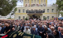 Eski İzmir Büyükşehir Belediye Başkanı Özfatura, toprağa verildi