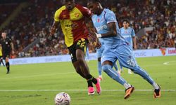 Göztepe'de golcü Armstrong formayı kaptırdı