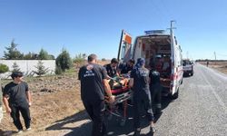 İki otomobil, kafa kafaya çarpıştı; 5 yaralı