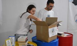 İkizlerinin anısına kurduğu vakıf, geçirdiği kaza sonrası hayata tutunma nedeni oldu / Ek fotoğraflar