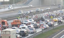 İstanbul'da bisiklet yarışı nedeniyle FSM Köprüsü'nde Ankara yönü trafiğe kapatıldı