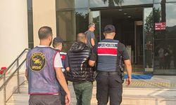 İzmir'de 60 ayrı suçtan aranan hükümlü yakalandı