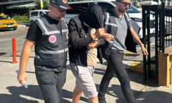 Kapıkule'de TIR'da yurt dışına kaçarken yakalanan Arif Kocabıyık, adliyeye sevk edildi