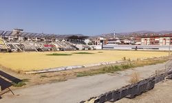 Nazilli'nin tarihi stadı yıkılıyor