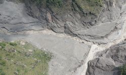 Nepal'de çığ düştü: 10 kişi kayıp