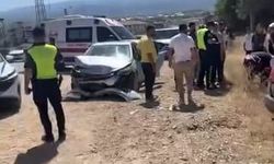 Otomobiller çarpıştı; 2'si çocuk, 6 yaralı